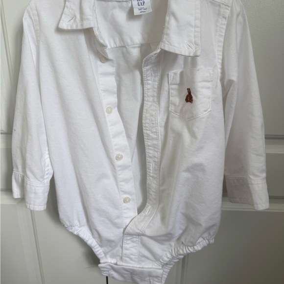 GAP Other - GAP Classic White Baby Bodysuit